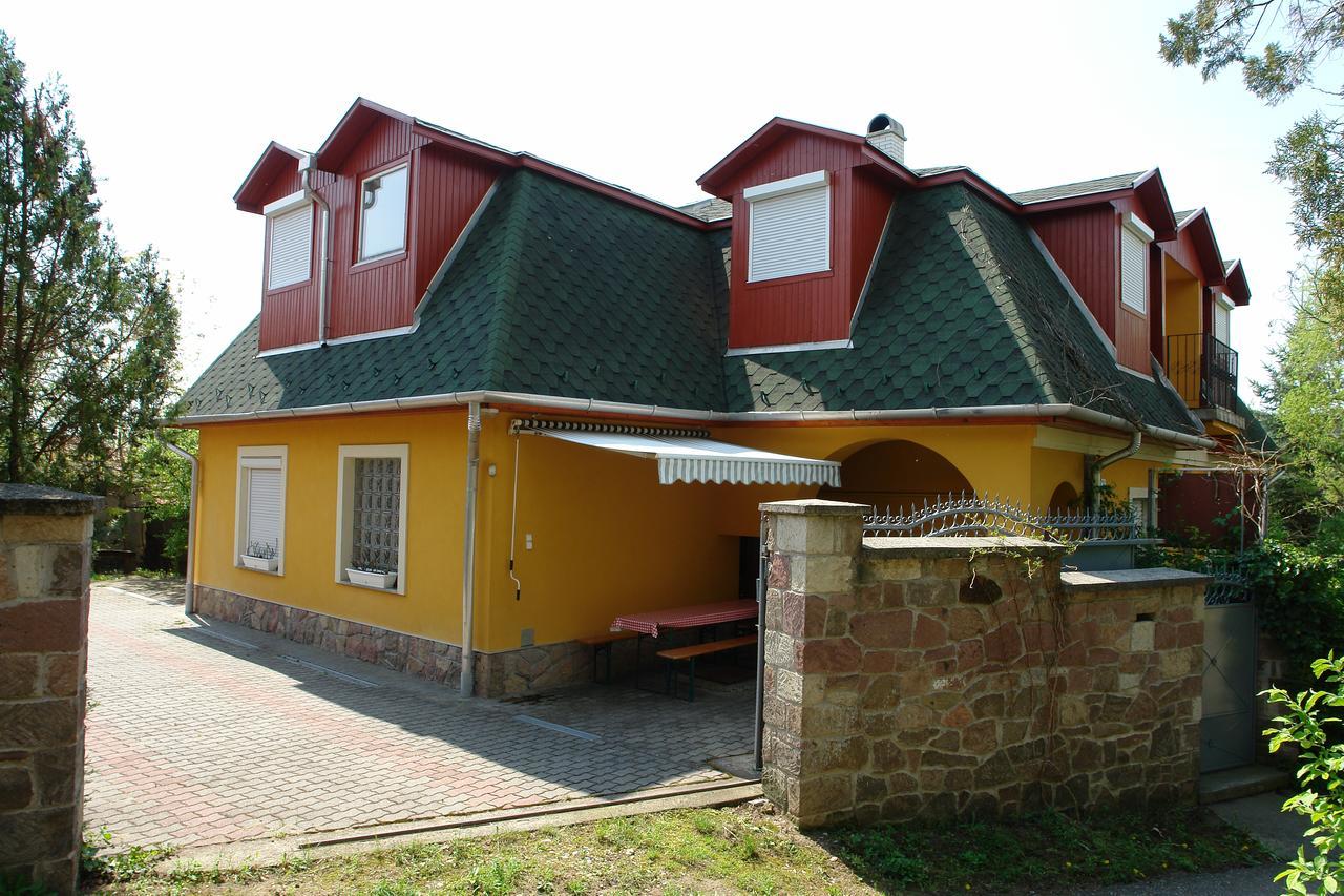 Valentina Apartmanhaz Appartement Bogács Buitenkant foto