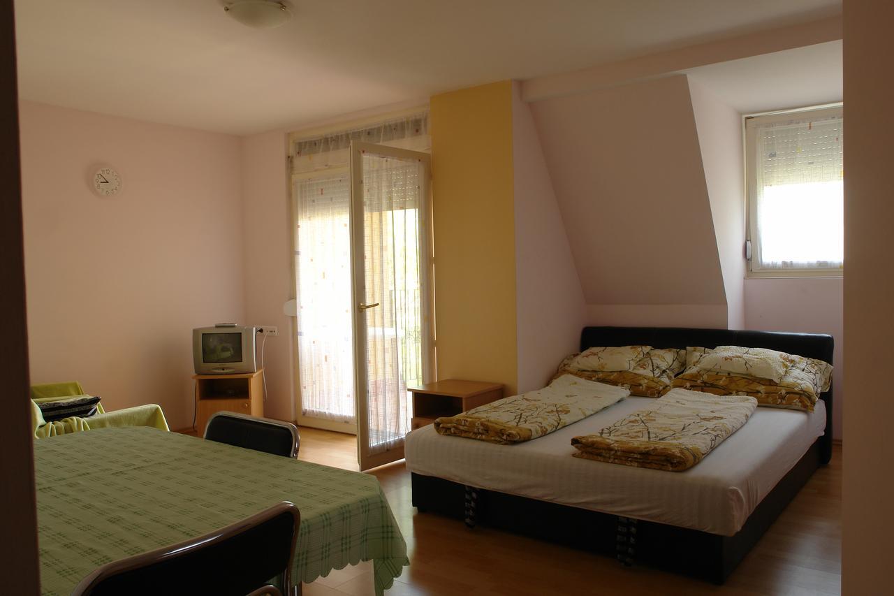 Valentina Apartmanhaz Appartement Bogács Buitenkant foto